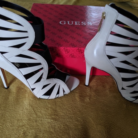 Ladies high heeled sandal booties - Picture 2 of 3